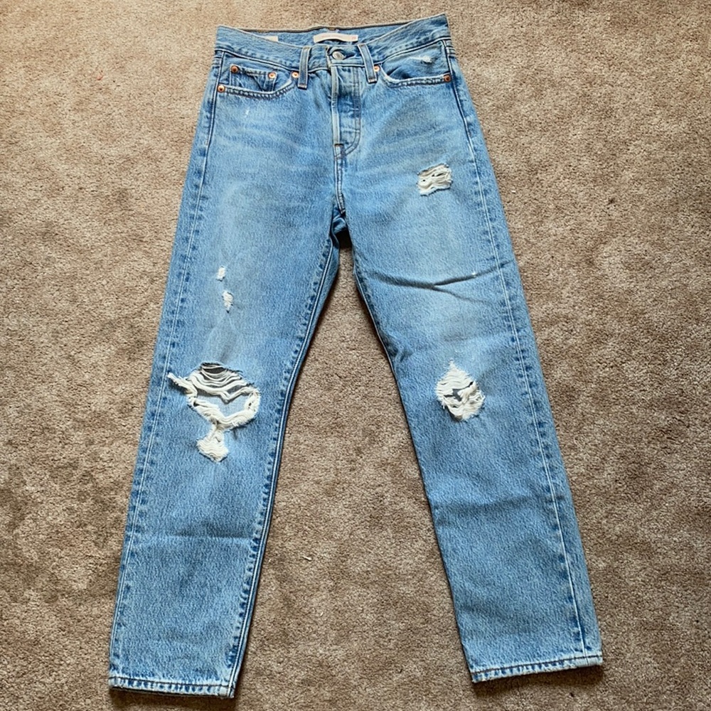 Levi jeans